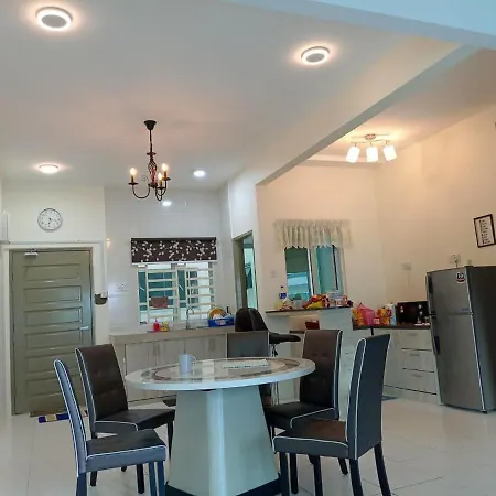 Family Stay At Quintet A2-7-3A Tanah Rata Exterior photo